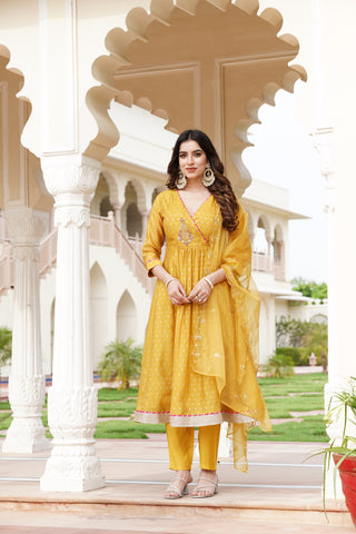 Festive Yellow Jacquard Flair Kurta Set