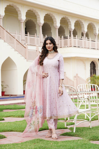 Floral & Golden Motif Pink Jacquard Kurta Set