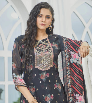 Midnight Bloom Kurta Set