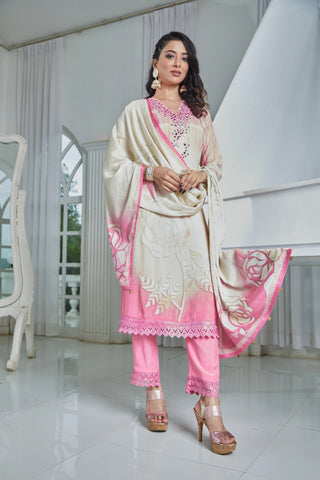 Blush Pink Muslin Kurta Set with Intricate Floral Embroidery and Prints