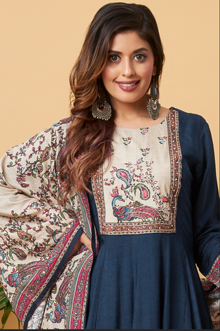 Navi blue kurta set with Dupatta Print