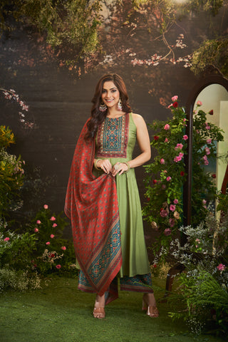 Floral Embroidered Green & Red Silk Set