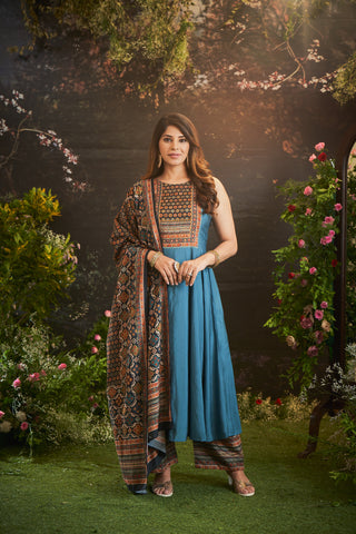 Blue Floral and Geometric Embroidered Set