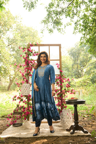 Blue Silk Kurta Set with Matching Dupatta